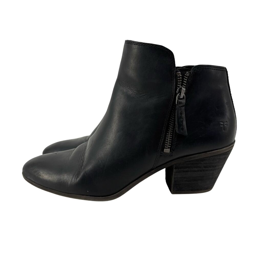 Frye Black Leather Ankle Booties with Side Zipper